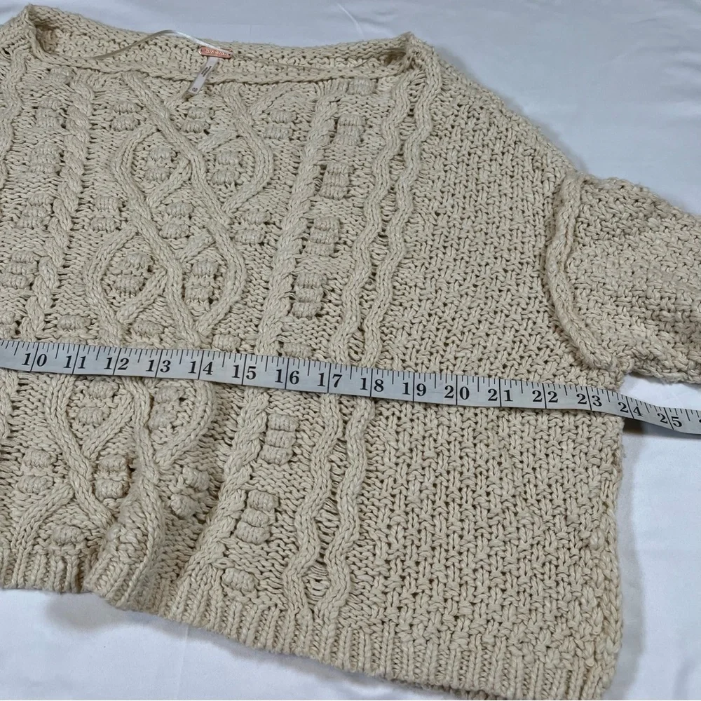 Free People Womens XS Sweater‎ Beige Cable Knit Oversized Chunky Crop